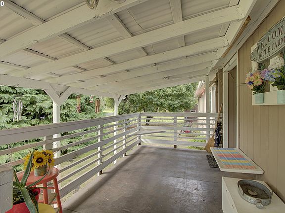 4th image of 24410 NE 419th St