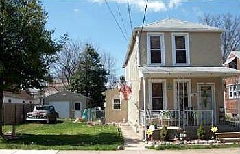 2nd image of 411 Buchanan Ave