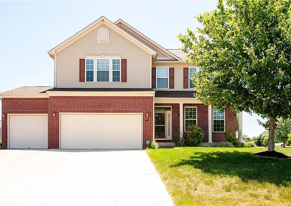 1st image of 2115 Silver Rose Dr