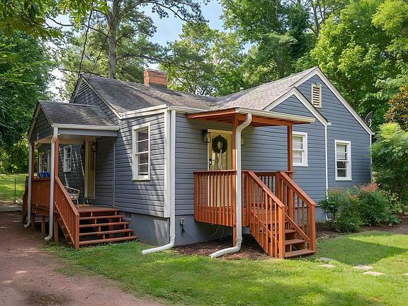 5th image of 2112 Lester Ln