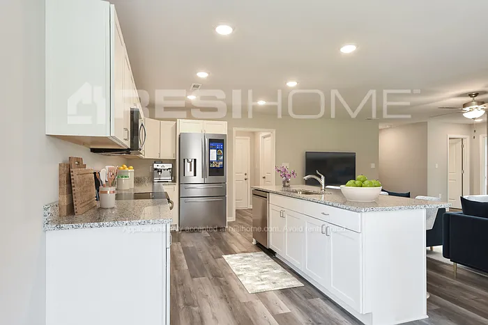 4 bed, 2.0 bath, 2033 sqft, $1,895 — Photo 4