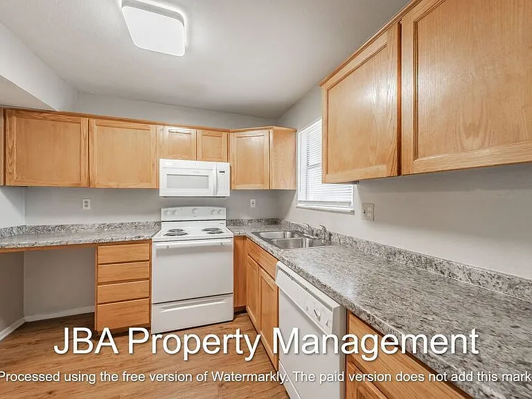 1794 Farleigh Ct — Photo 11