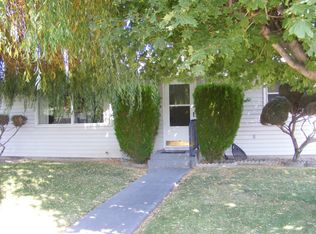 222 Ivy St NE, Ephrata, WA 98823