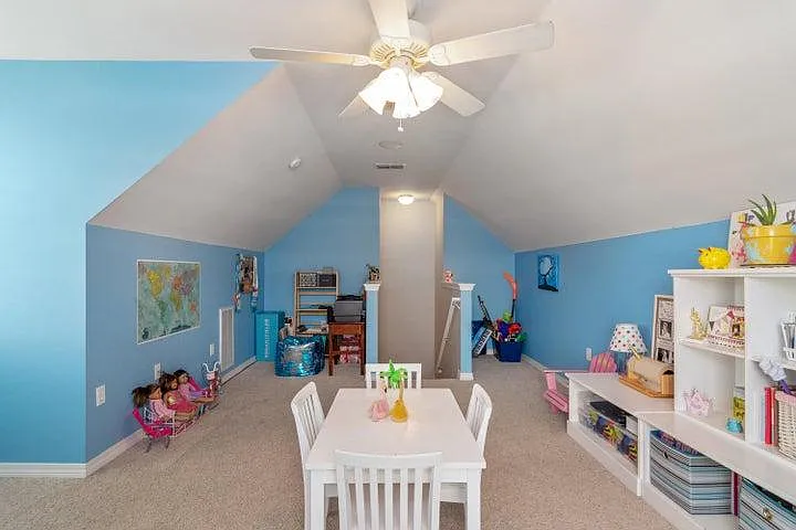401 Peoria Blvd — Photo 25