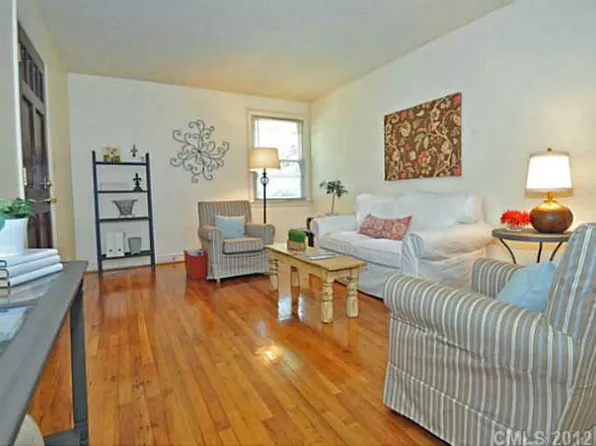 2409 Kingsbury Dr, Charlotte, NC 28205