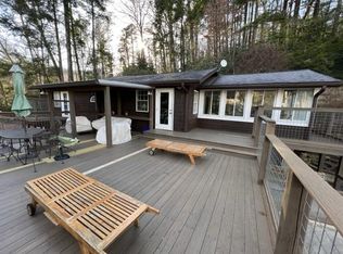 103 Lakeview Rd, Lake Lure, NC 28746