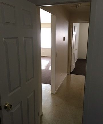 5th image of 1821 Jethro Ave APT B