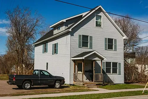 306 Ridge St Photo 1