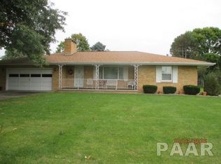 105 Lincoln Rd, Canton, IL 61520