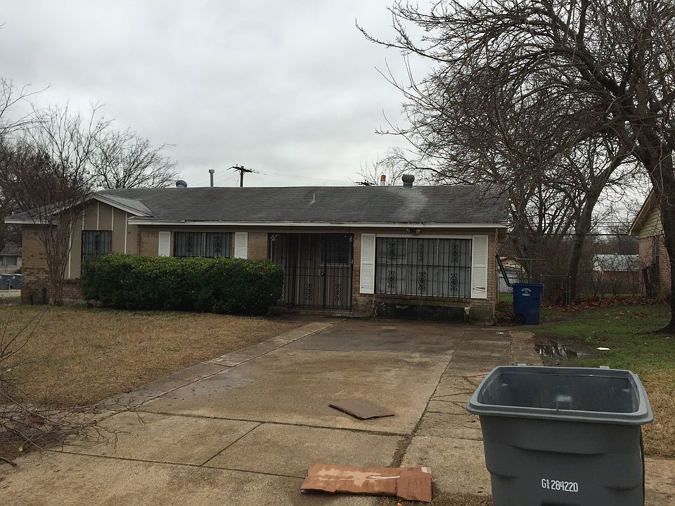 2nd image of 706 Jadewood Dr