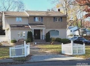 577 New Hwy, Hauppauge, NY 11788