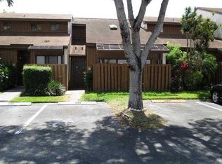 4246 SW 87th Ter, Davie, FL 33328