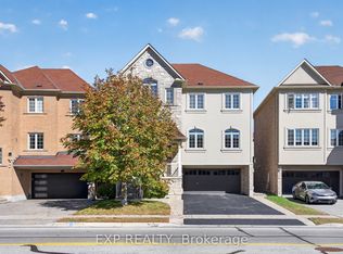 209 Woodspring Ave, Newmarket, ON L3X3J4