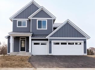 10111 Shadyview Ln N, Maple Grove, MN 55311