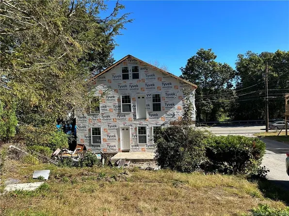 112 Norwich Avenue, Norwich, CT 06360