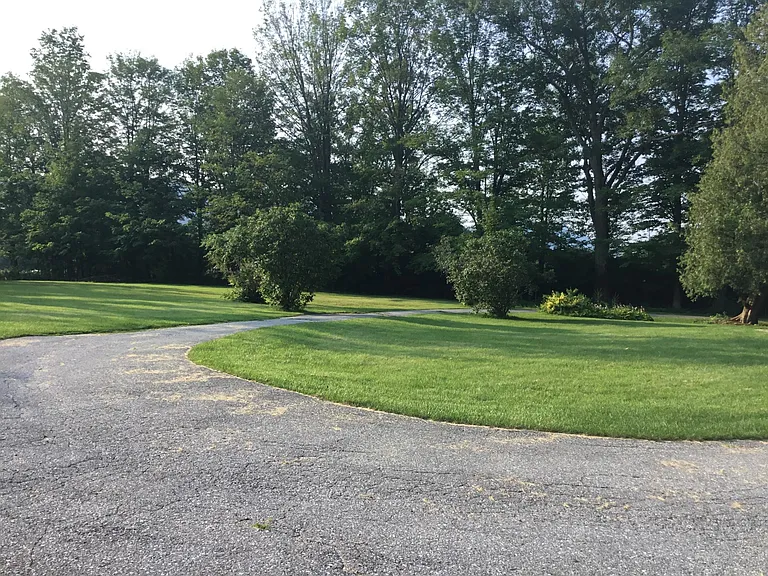 7435 Plank Rd — Photo 13
