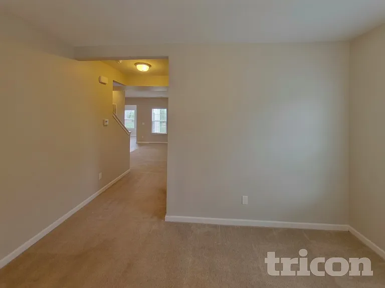 2637 Candlewick Ct — Photo 2