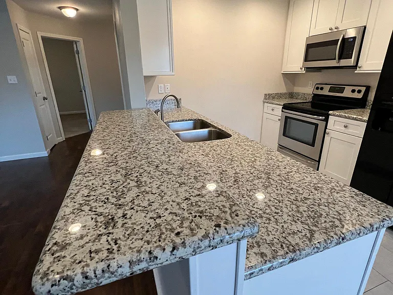 13712 Fox Hill Dr — Photo 19