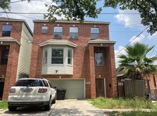 1010 E Temple St, Houston, TX 77009