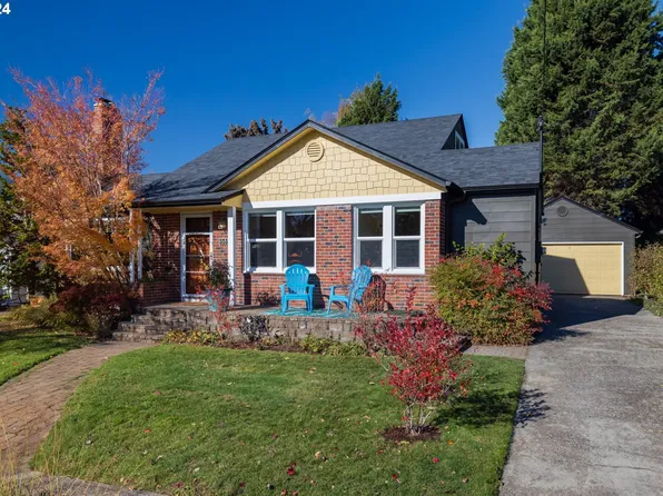 3535 SE Insley St, Portland, OR 97202