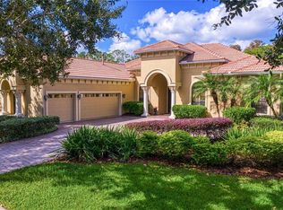 8464 Dunham Station Dr, Tampa, FL 33647