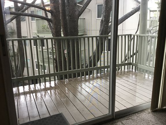 3rd image of 359 Half Moon Ln APT 207