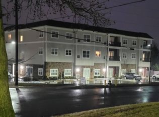 316 Primrose Ln #303, Mountville, PA 17554