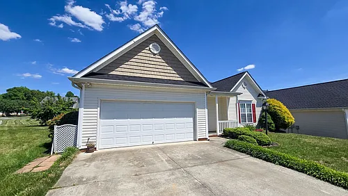 4001 Parkview Ct Photo 1