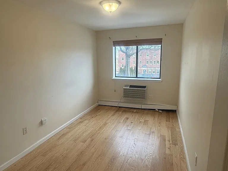 150-80 Goethals Ave #2 — Photo 7