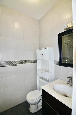 Rented by Bohemia Realty Group | media 7