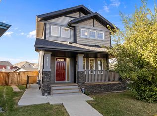 1104 161st St SW, Edmonton, AB T6W 2H6