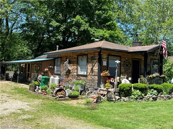 6333 N State Route 60 NW, McConnelsville, OH 43756