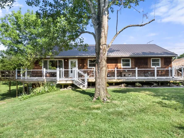 1377 Lenroot Rd, Bethel, OH 45106