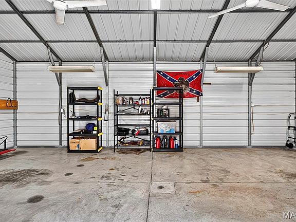 5th image of 9659 Margo Ann Ln