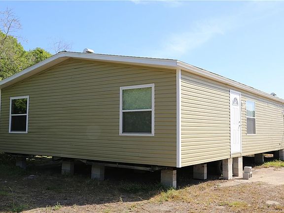 5th image of 212 9th St SE