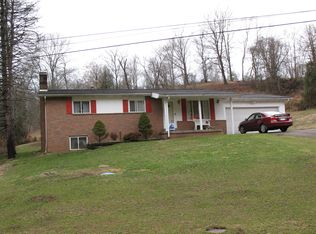 245 Glendale Rd, Parkersburg, WV 26105