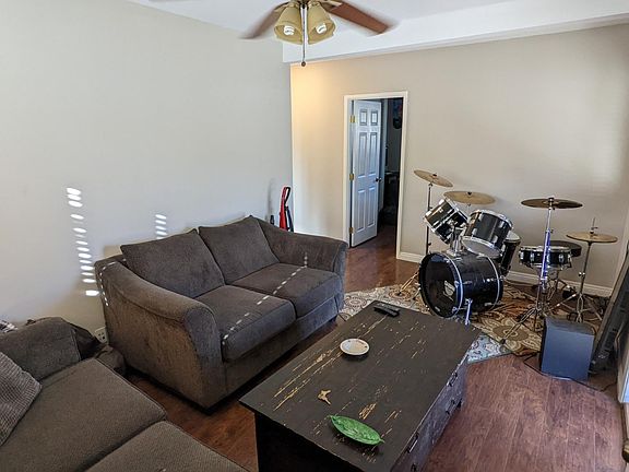 5th image of 8907 Creekford Dr