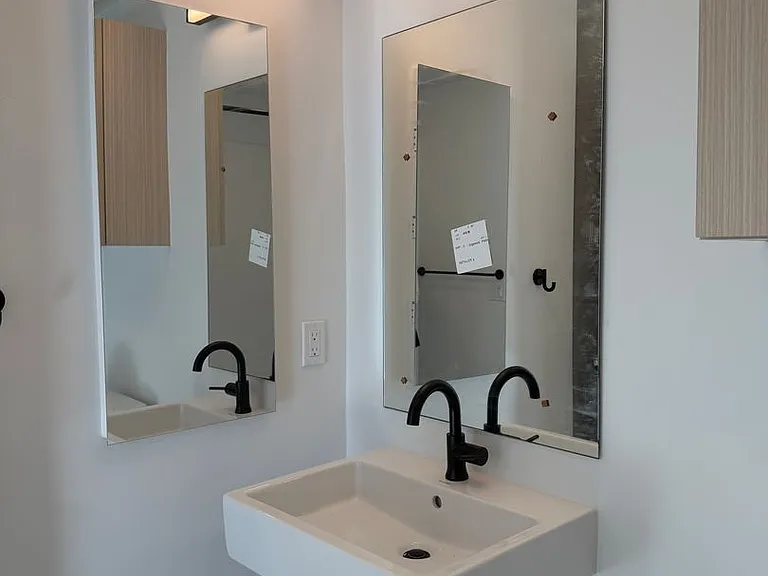 Rainford Apartments — Photo 116