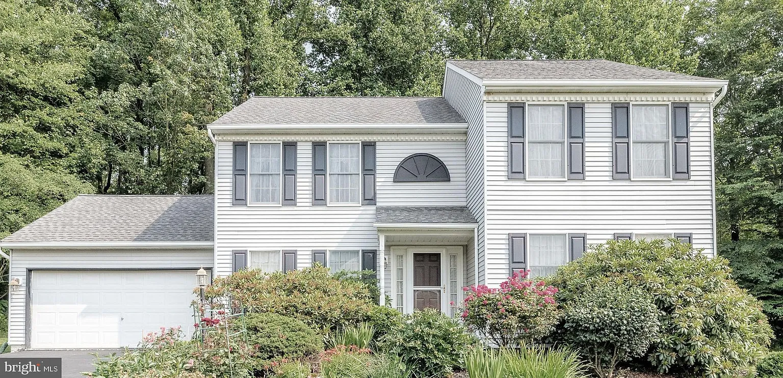 3808 Rotherfield Ln photo 1