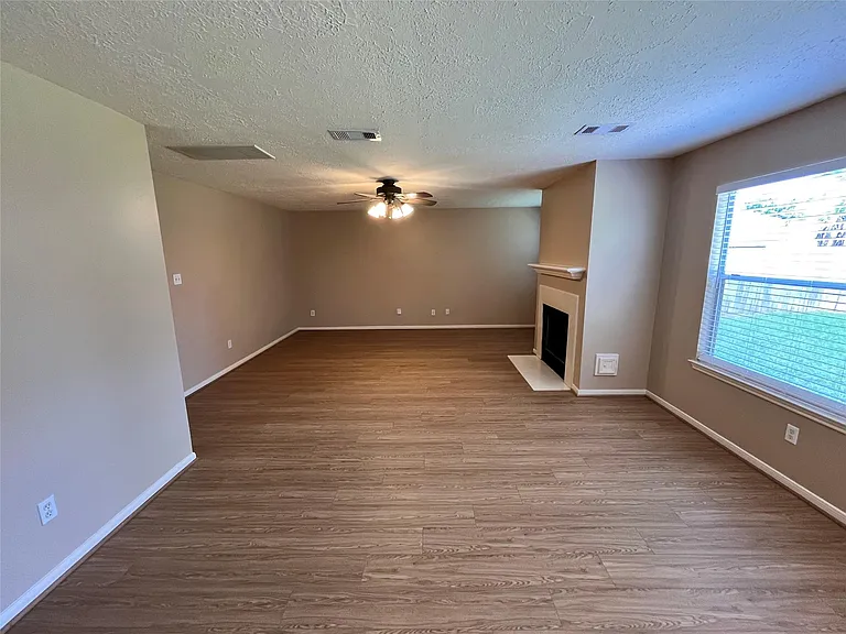 16118 Cypress Valley Dr — Photo 5