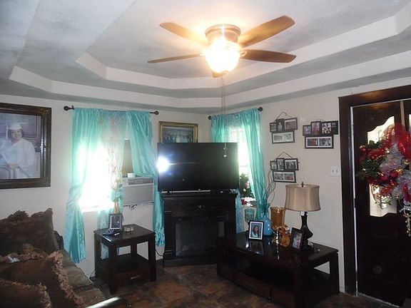 5th image of 1097 Erika St