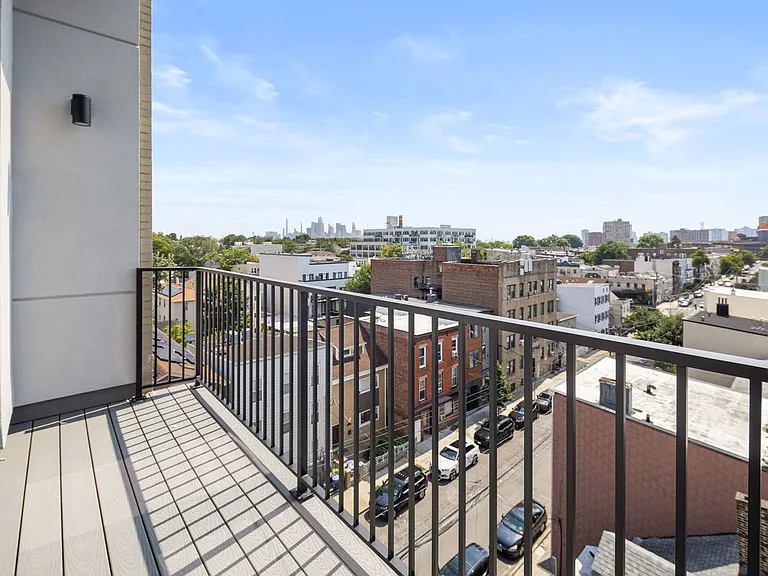 Central 70 Lofts — Photo 41