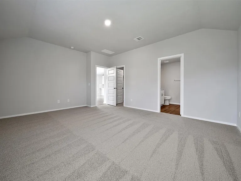 8007 Camphor Ct — Photo 10