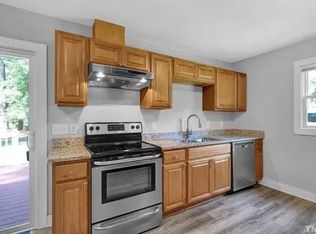 7725 Secluded Acres Rd, Apex, NC 27523