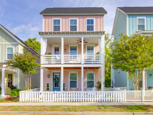 1731 Indy Dr, North Charleston, SC 29405