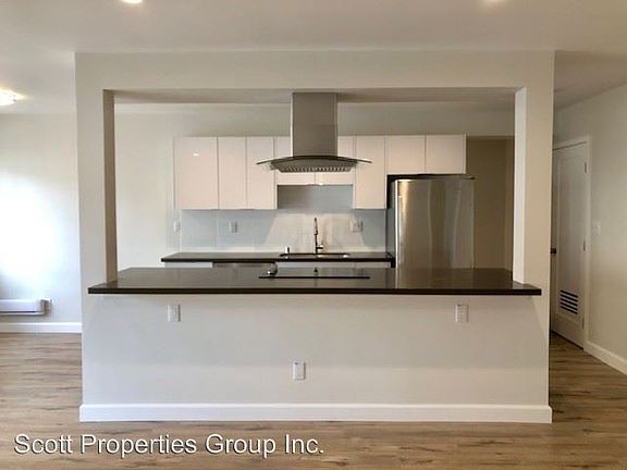 2nd image of 11835-37 Dorothy St #9