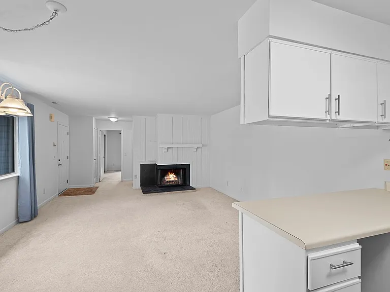 270 Summerwalk Cir — Photo 11