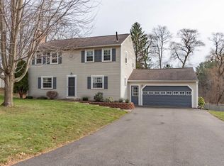 4 Sheffield Rd, Nashua, NH 03062