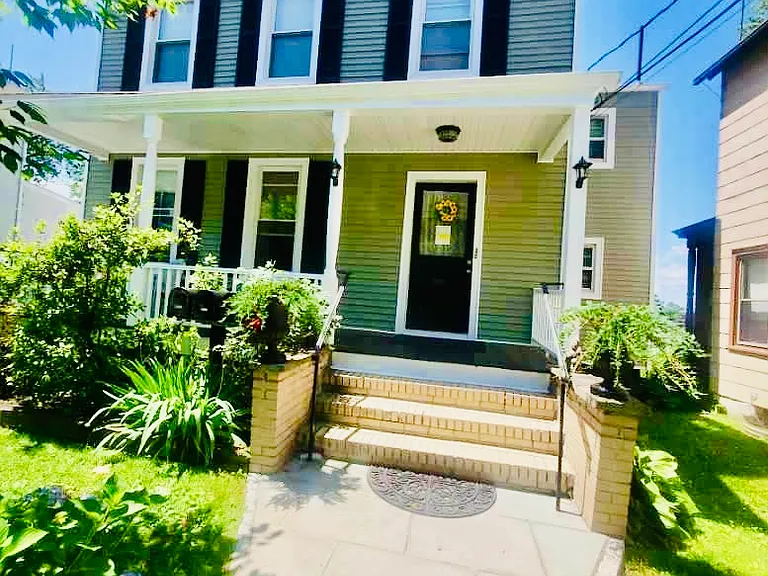19 Legrande Ave #1 — Photo 3