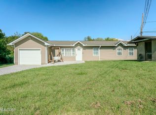2331 Webb Rd, Sevierville, TN 37876